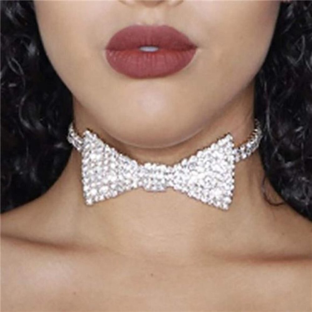 Women's Sparkling Rhinestone Bowknot Choker Necklace Glamorous Statement Jewelry